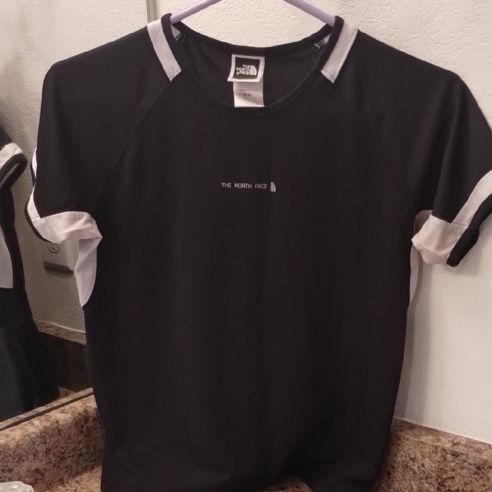 The North Face Men's Black and White Shirt